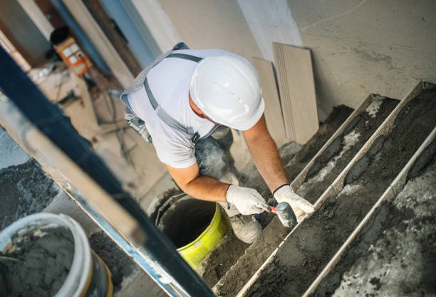 Best Custom Concrete Contractor  in Claremont, NH